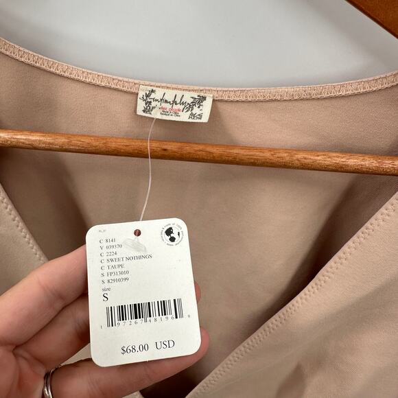 FREE PEOPLE NWT Va Va Voop Bodysuit in Sweet Nothing // S - Picture 9 of 14